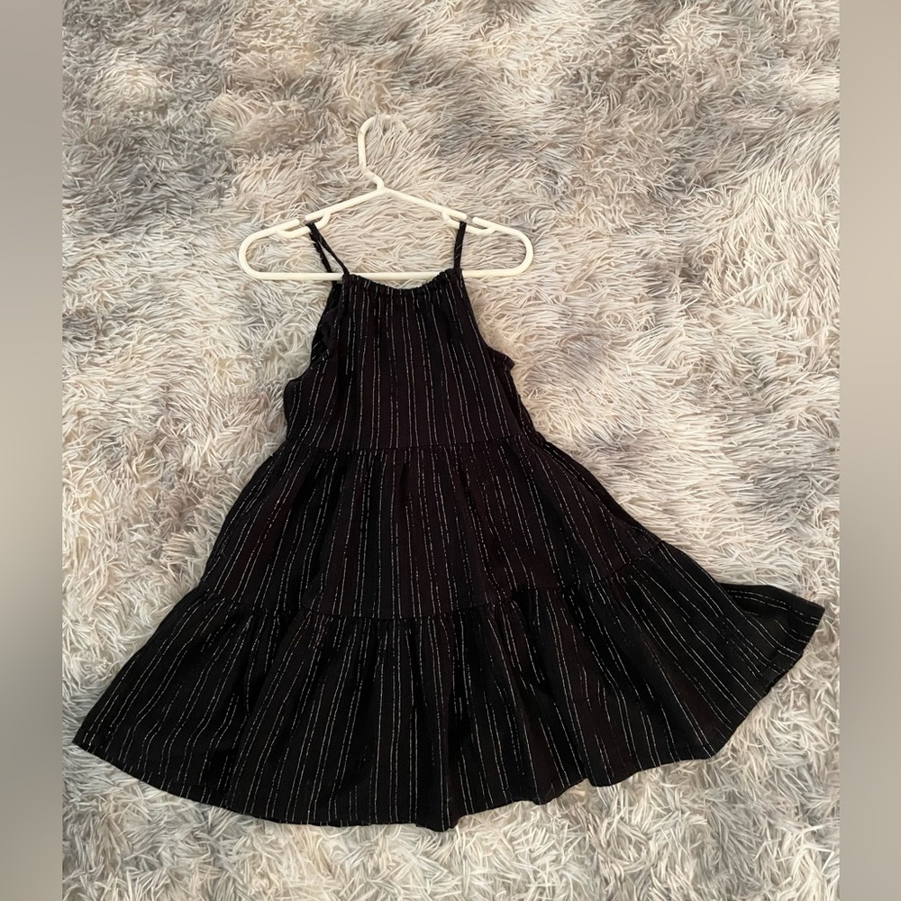 Old Navy Girl’s Spaghetti Strap Ruffled Dress with Liner Black/Silver 5T